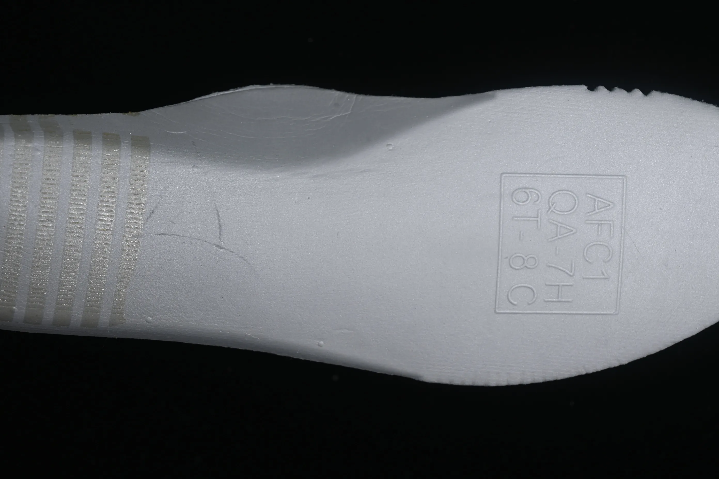 All categories Nk Air Force 1 Air Force series Nk Air Force 1 Mid Air Force mid-top Nk Air Force 1 Mid Premium All-white color Air Force One mid-top casual sneakers CU3088-606